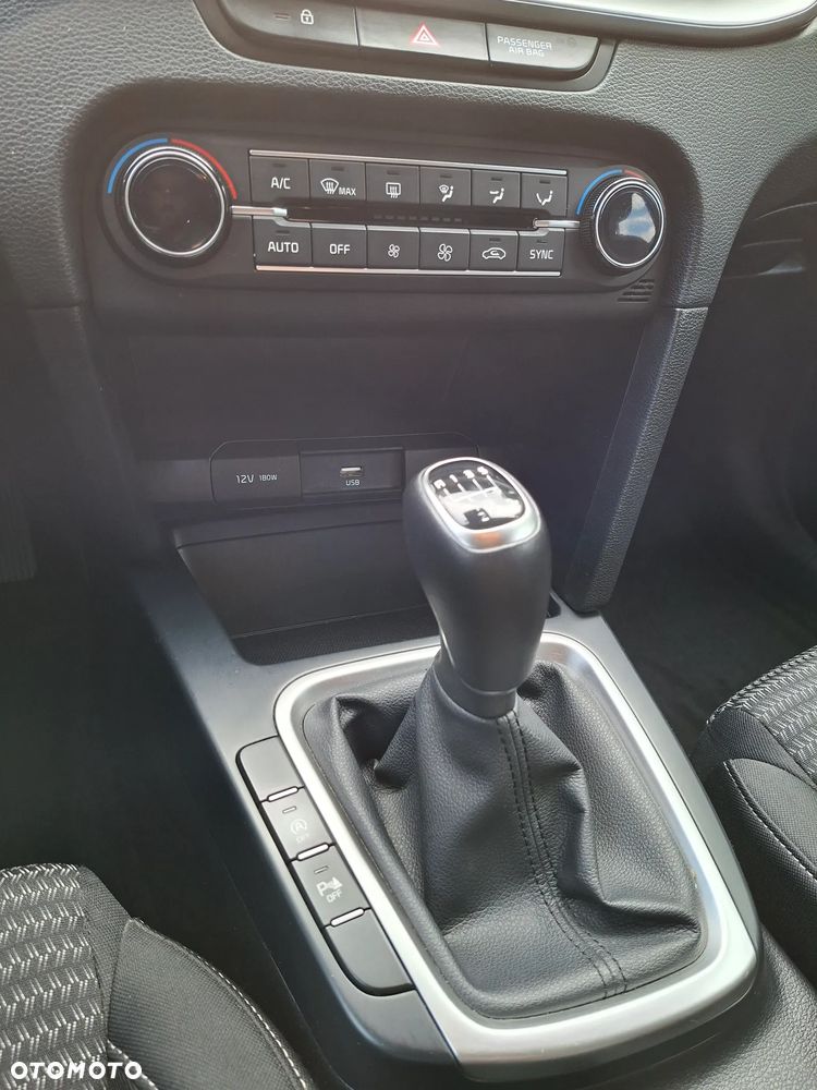 Kia XCeed 1.5 T-GDI M - 7