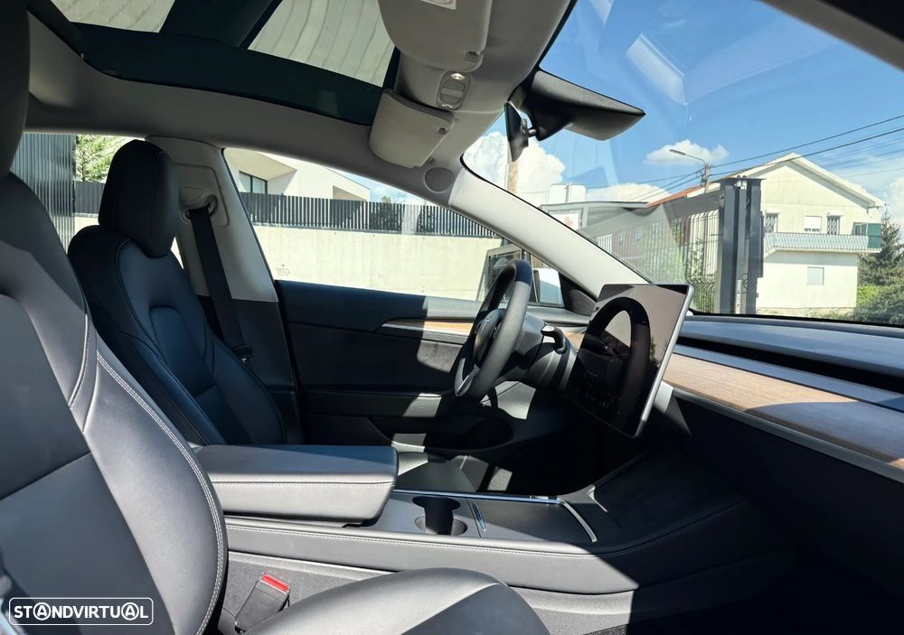 Tesla Model 3 Tração Traseira - 34