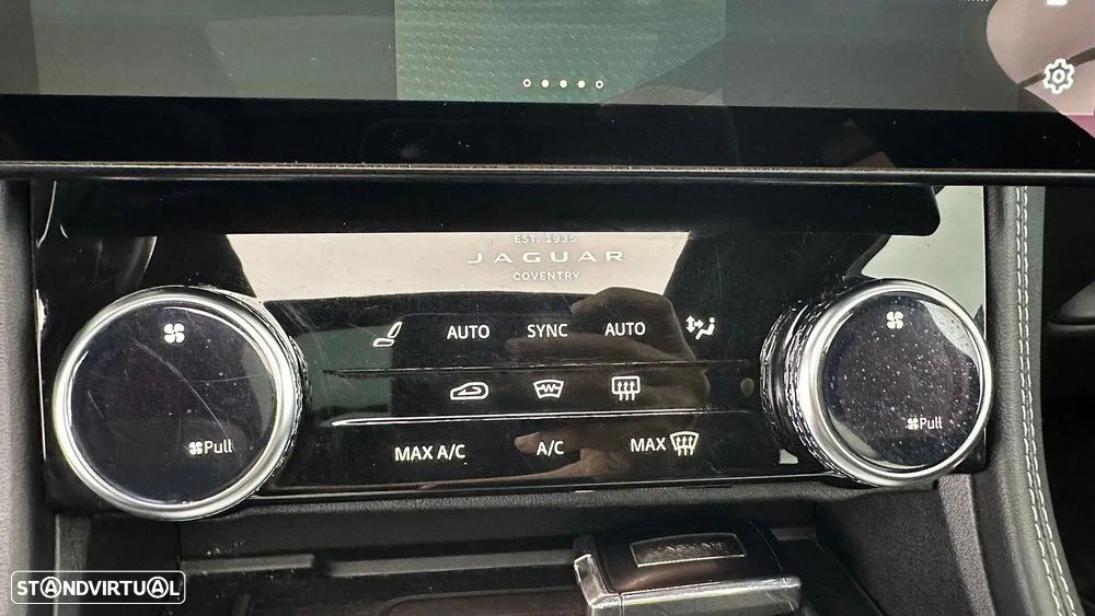 Jaguar F-Pace 2.0 P400e AWD R-Dynamic Black - 46