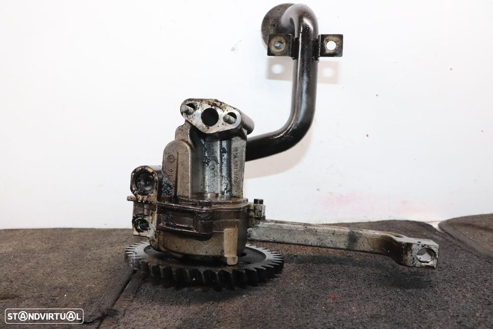 BOMBA DE ÓLEO VOLKSWAGEN T5 TRANSPORTER BUS 7H - 1