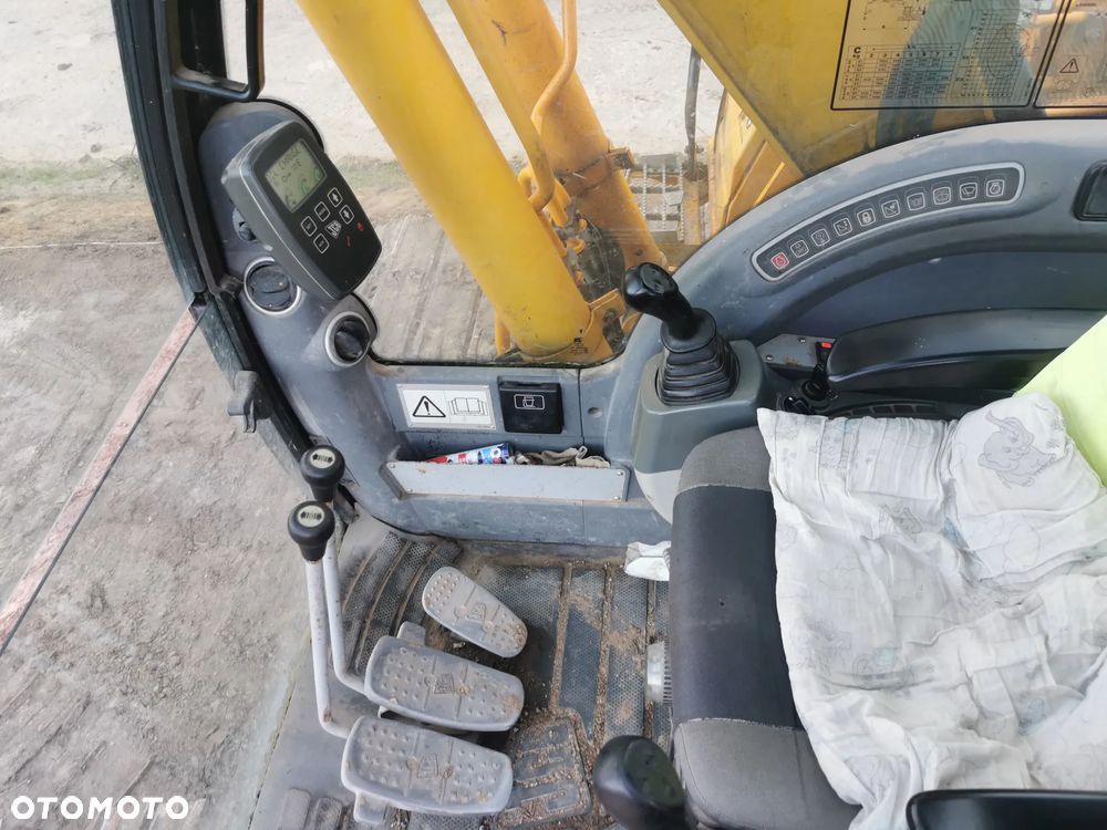 JCB JS160 LC - 2