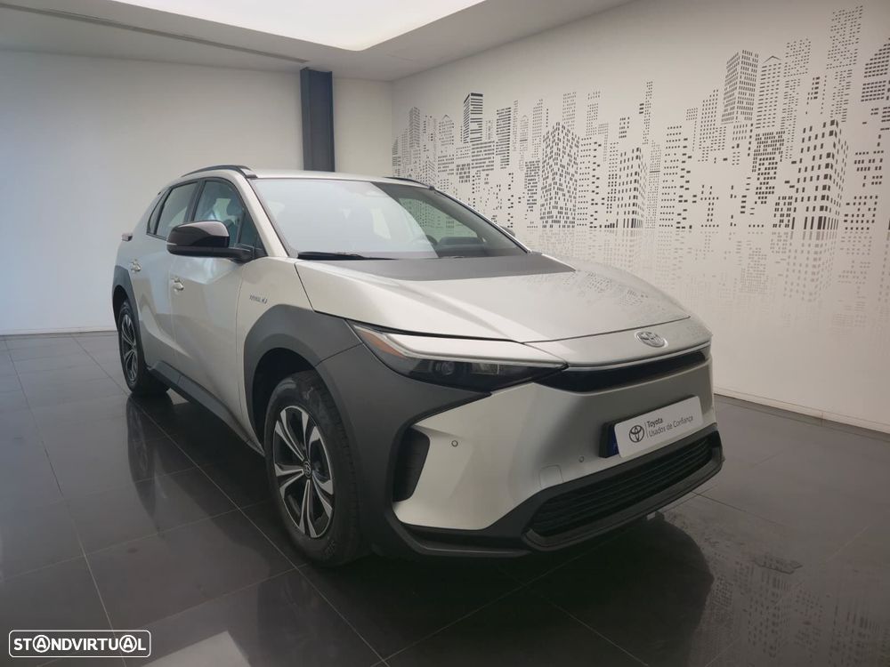 Toyota bZ4X 71,4 kWh Exclusive - 19