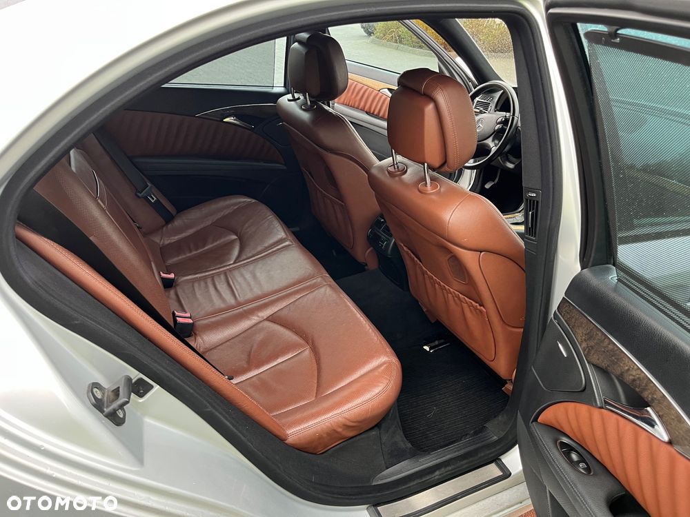 Mercedes-Benz Klasa E 320 CDI 4-Matic Avantgarde - 15