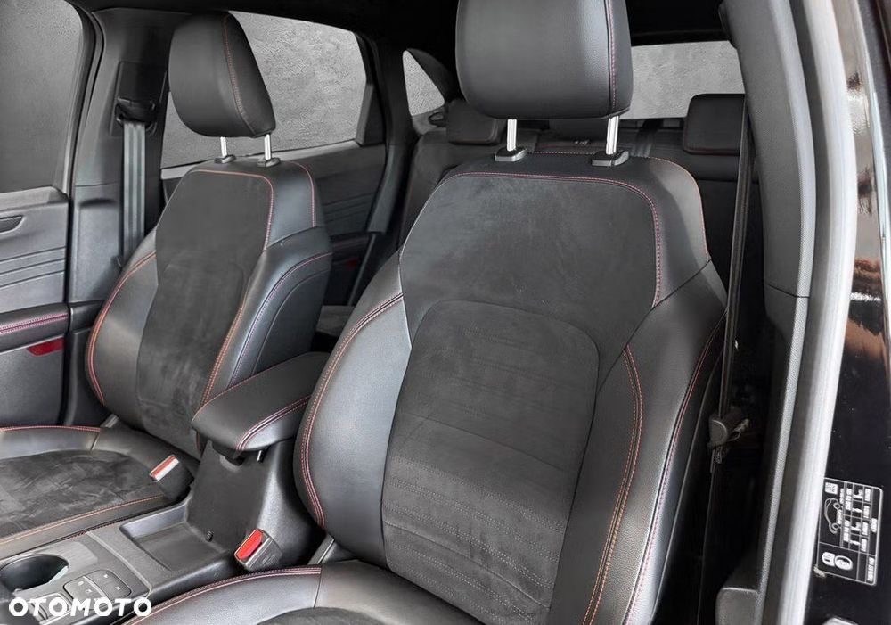 Ford Kuga 2.5P PHEV FWD ST-Line - 20
