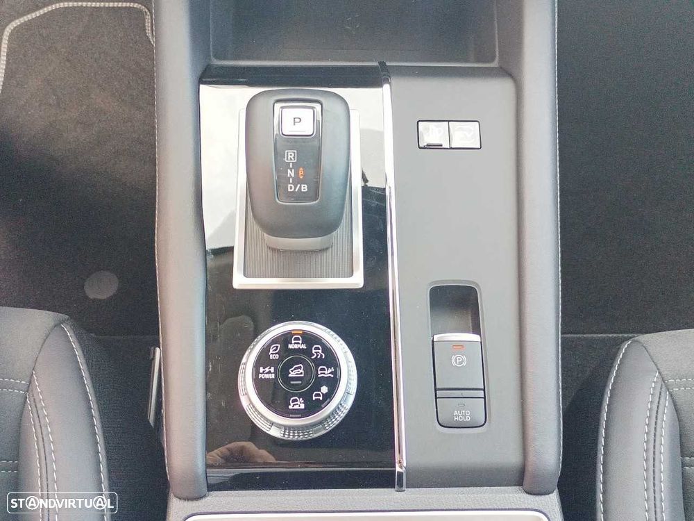 Mitsubishi Outlander 2.4 PHEV Intense - 15