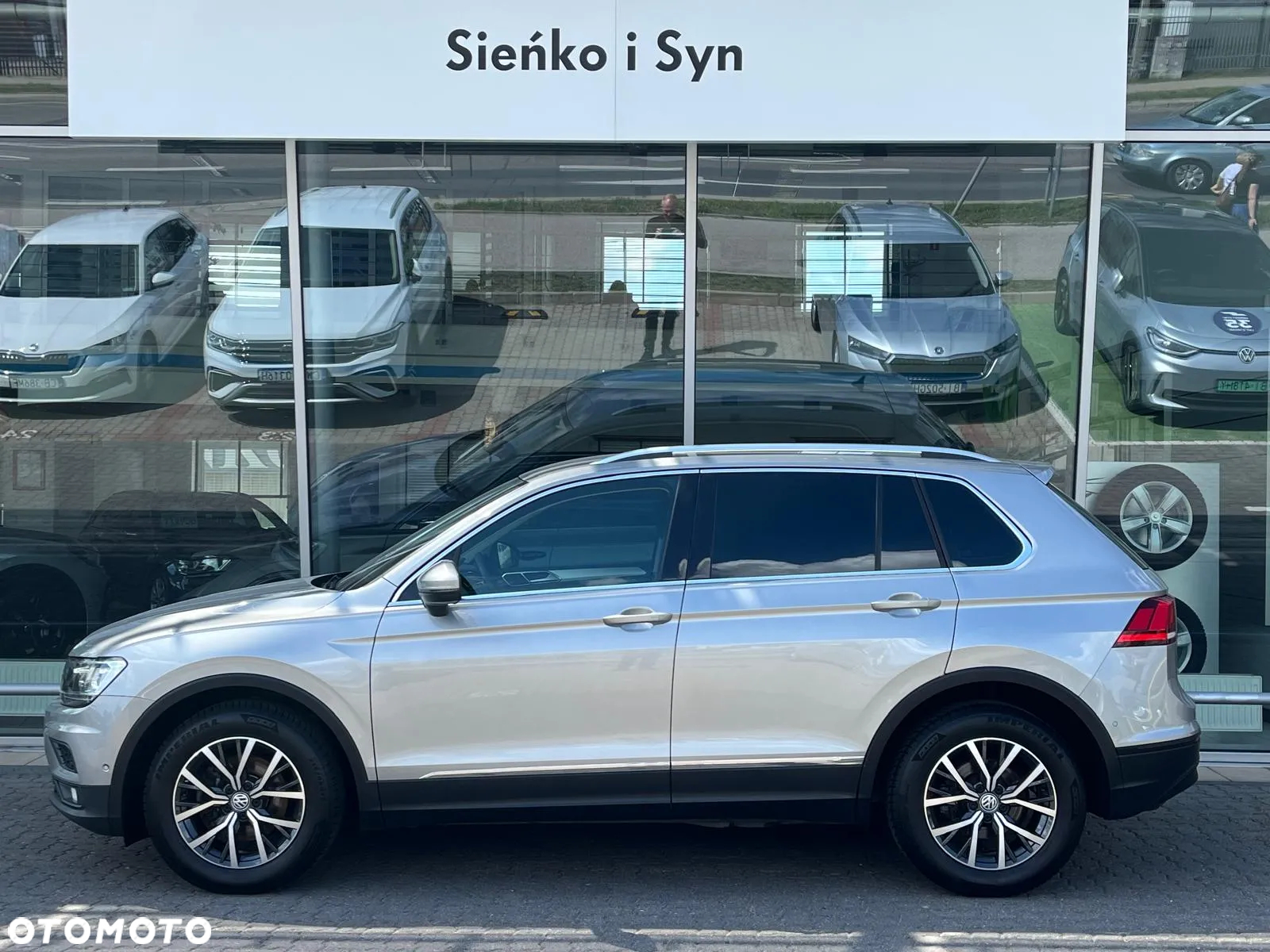 Volkswagen Tiguan 1.5 TSI EVO Comfortline - 13