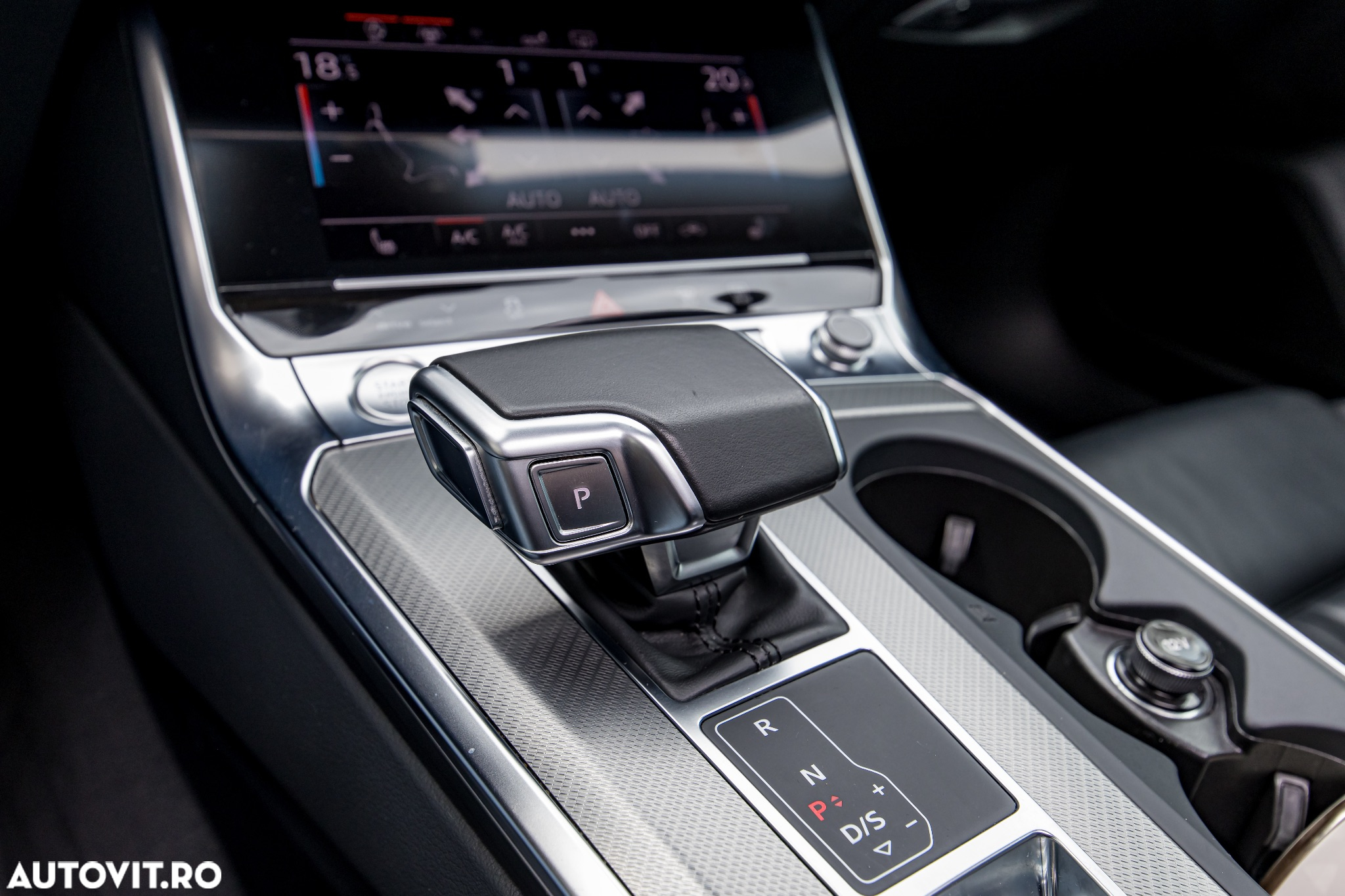 Audi A6 Avant 50 TDI quattro Tiptronic MHEV Basic - 32