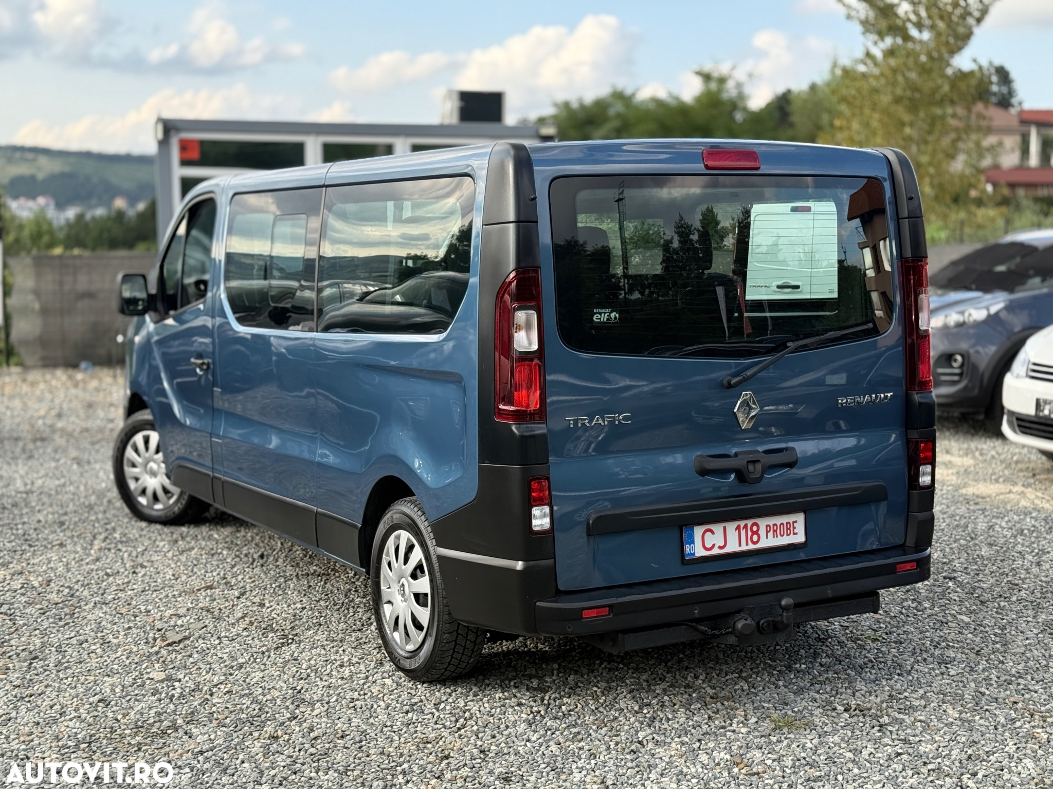 Renault Trafic - 16