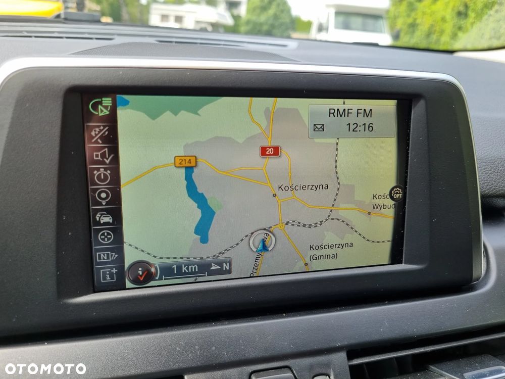 BMW Seria 2 218d Active Tourer Sport Line - 13