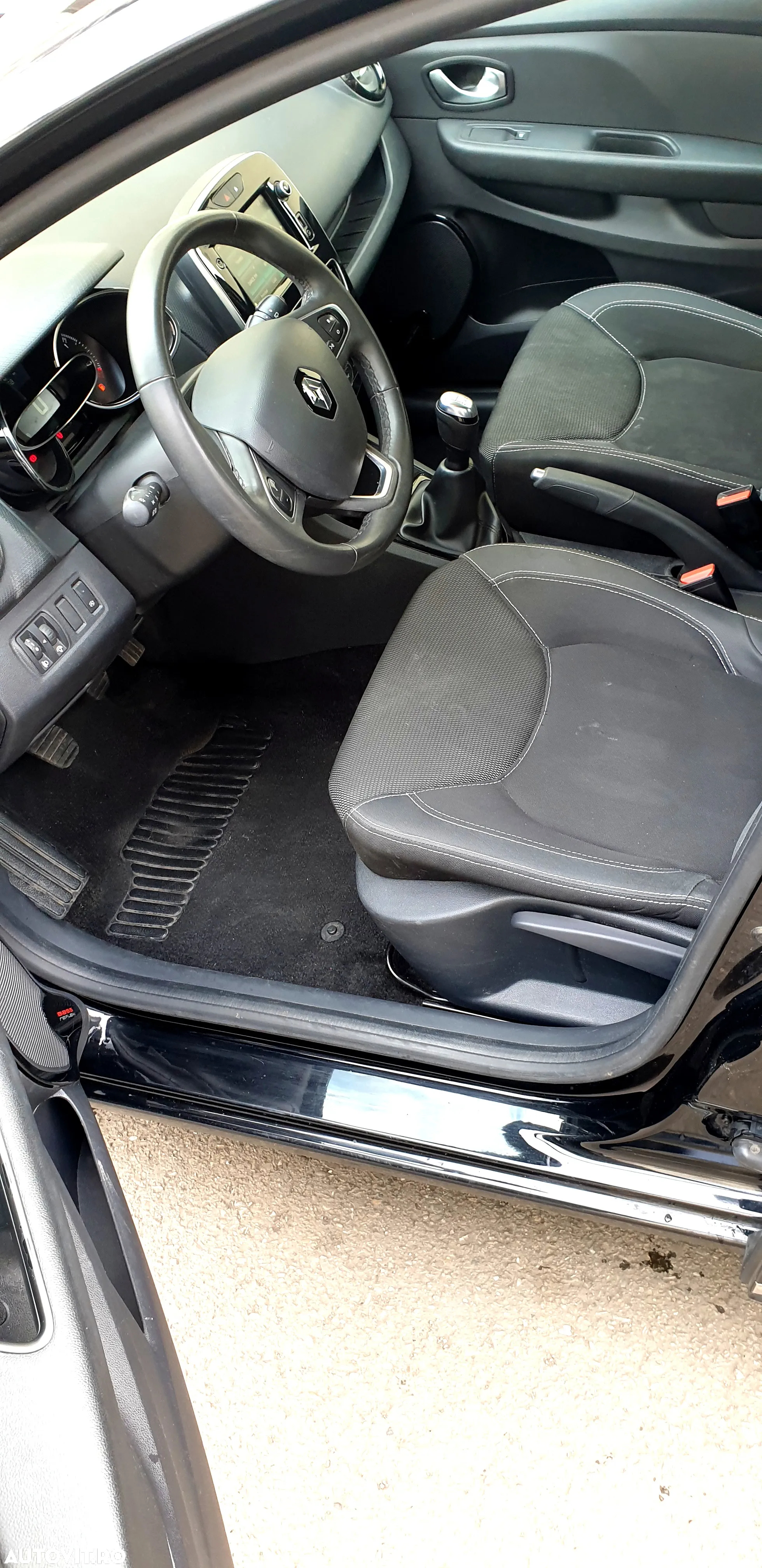 Renault Clio Estate Energy dCi Intens - 7
