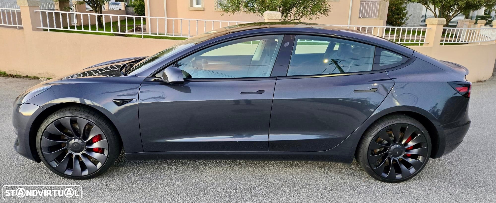 Tesla Model 3 Performance Dual Motor AWD - 2