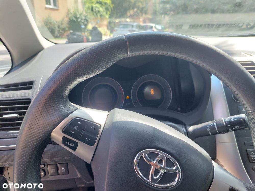 Toyota Auris - 19
