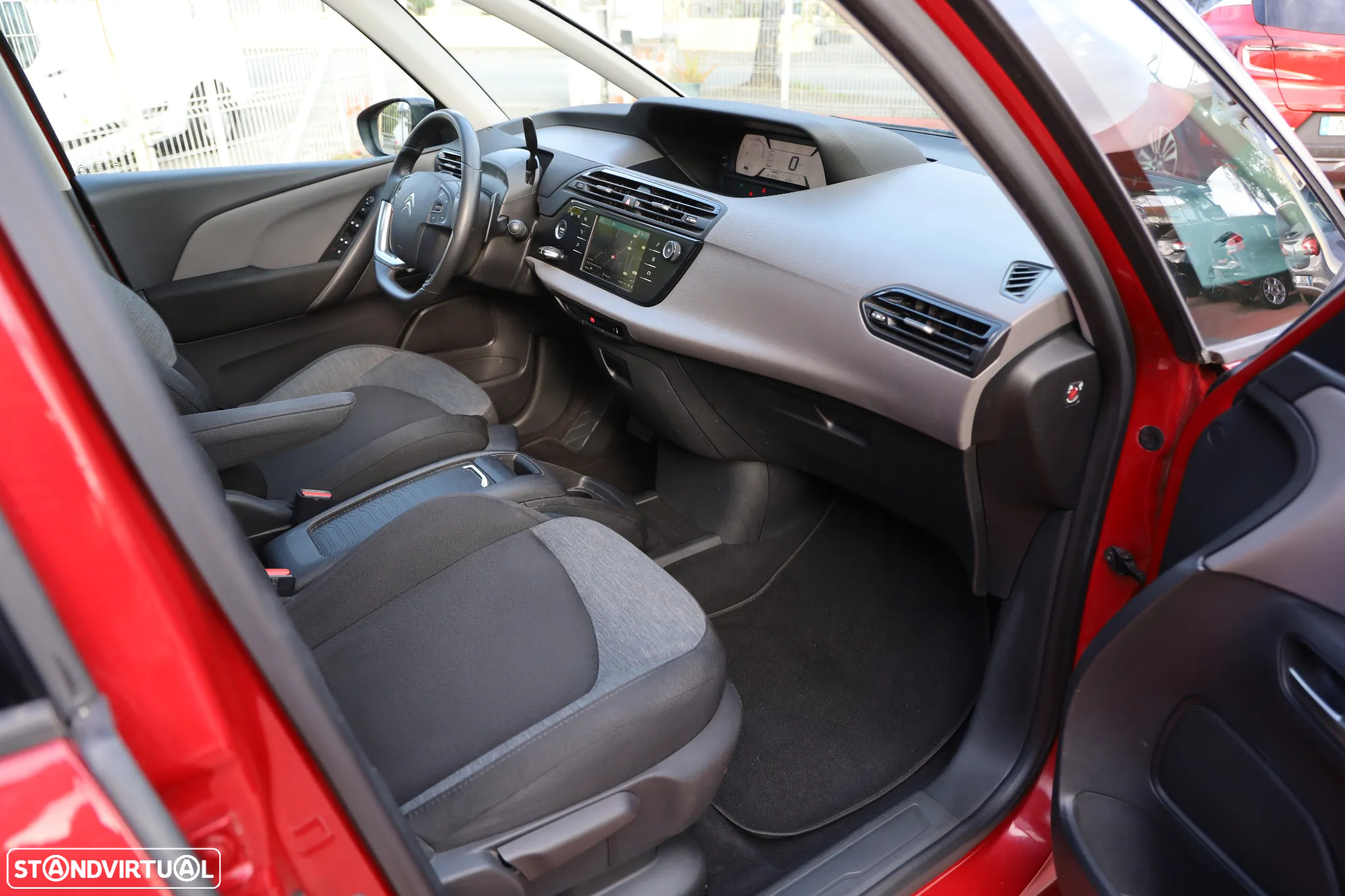 Citroën Grand C4 Spacetourer BlueHDi 130 Stop&Start EAT8 SHINE - 6