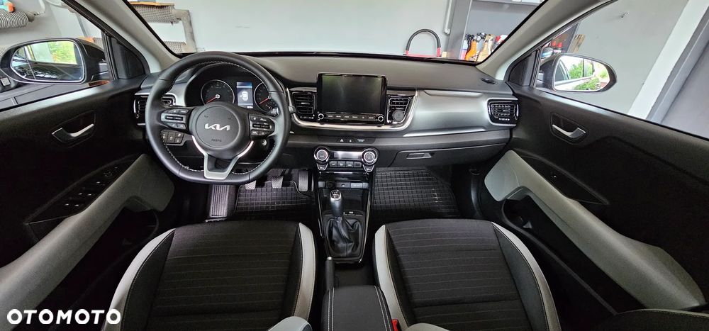 Kia Stonic 1.0 T-GDI MHEV L Business Line - 17
