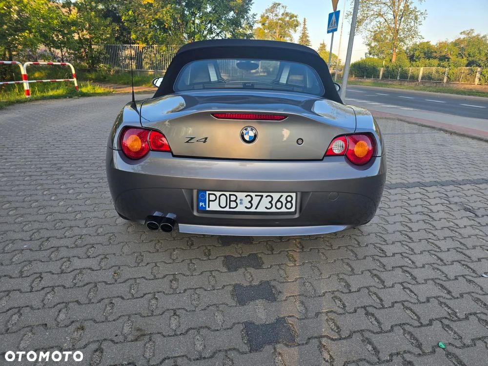 BMW Z4 2.5i - 13