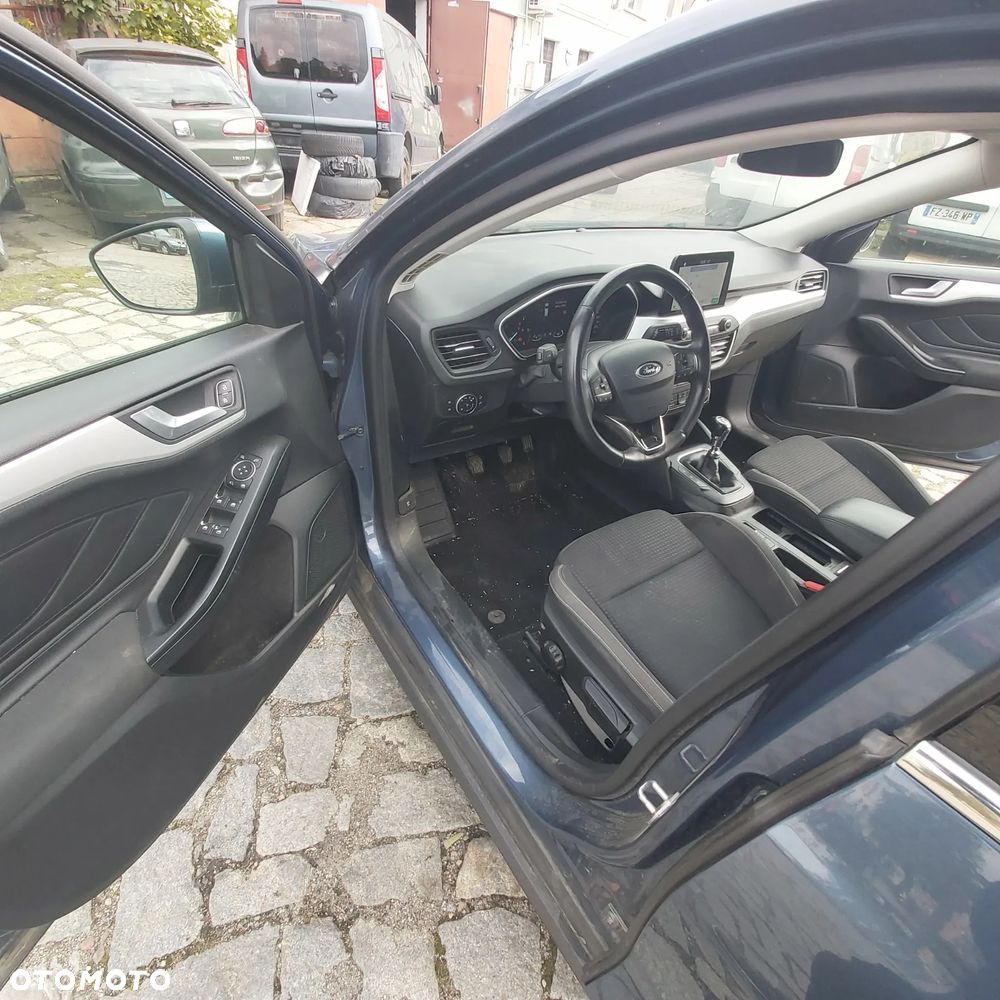 Ford Focus 1.5 EcoBlue SCR Active - 8