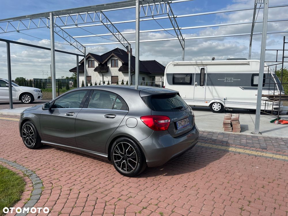Mercedes-Benz Klasa A 180 (BlueEFFICIENCY) - 12