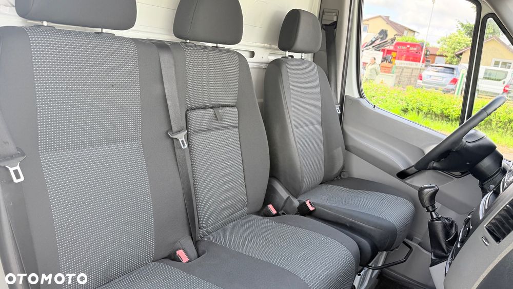 Mercedes-Benz sprinter - 16