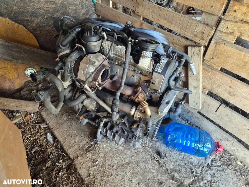 Motor 2.0 tdi complet scirocco 2010 - 1