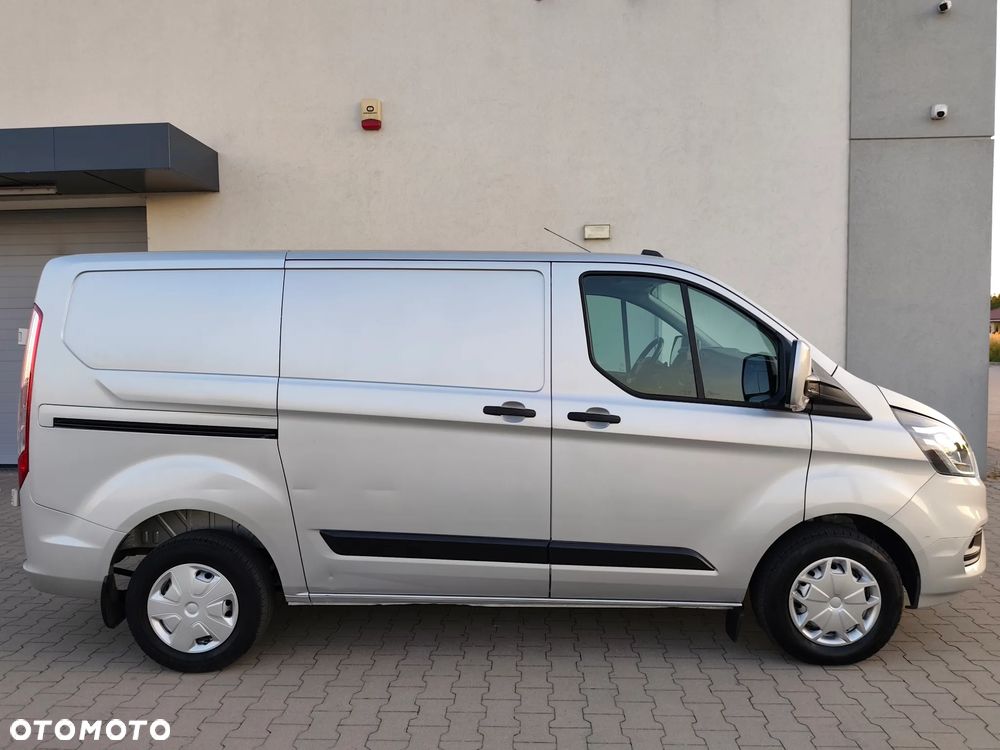 Ford Transit Custom - 10