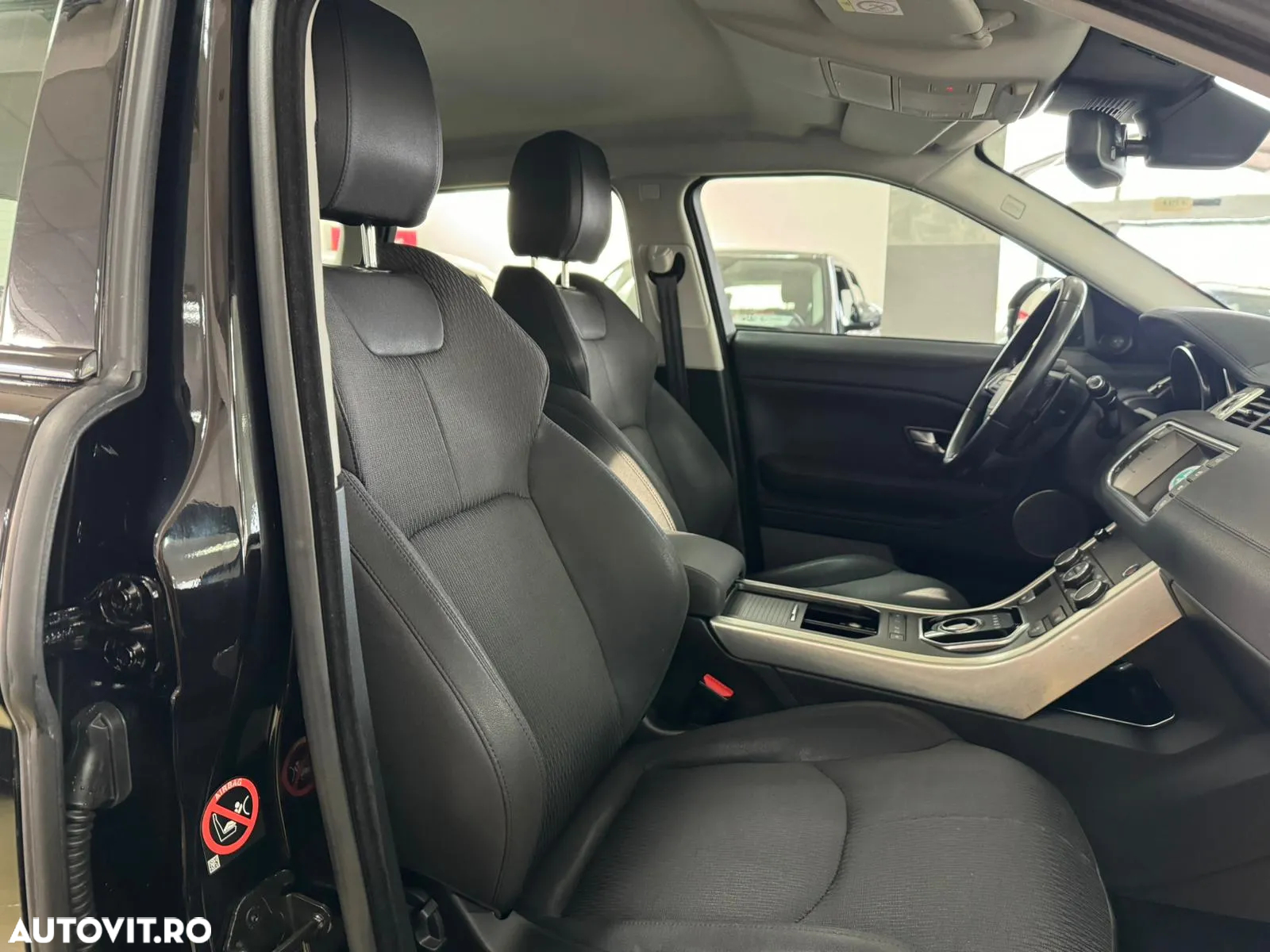 Land Rover Range Rover Evoque 2.0 D150 SE - 17