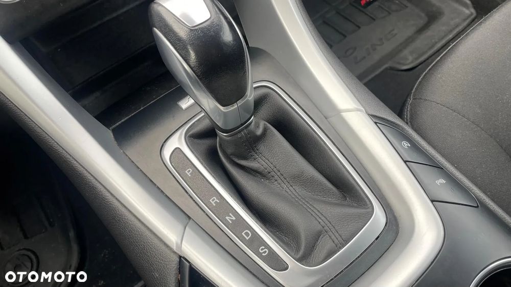 Ford Mondeo 2.0 TDCi Ambiente PowerShift - 11