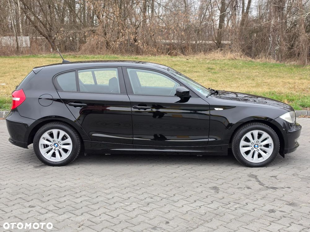 BMW Seria 1 116i Edition Sport - 11