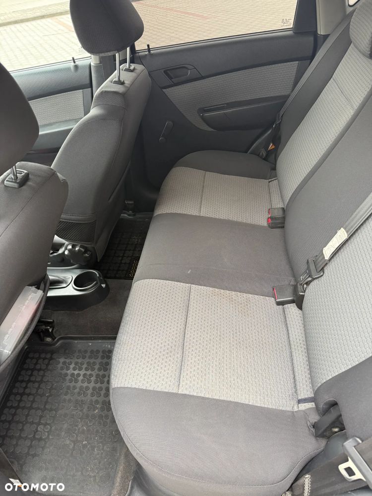 Chevrolet Aveo 1.2 - 14