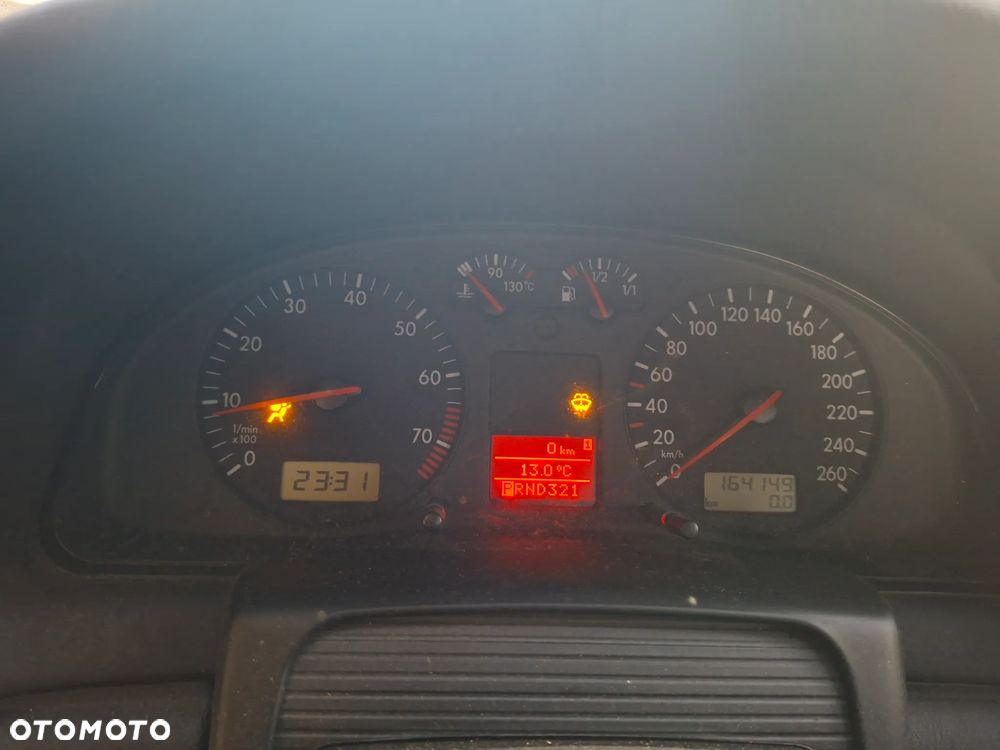 Volkswagen Passat - 5