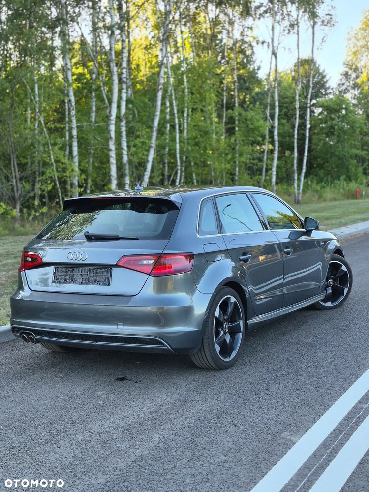 Audi A3 Sportback 2.0 TDI S tronic S line Sportpaket - 8
