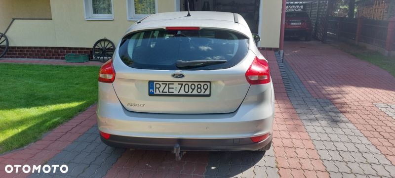 Ford Focus 1.6 Trend - 4