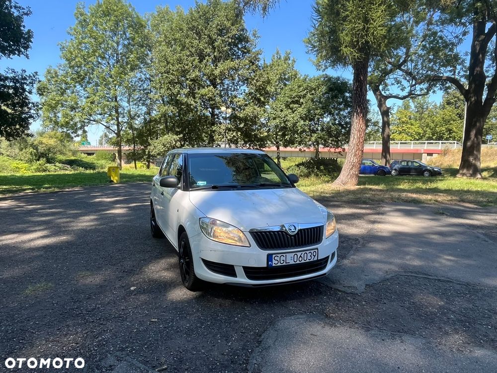 Skoda Fabia - 11