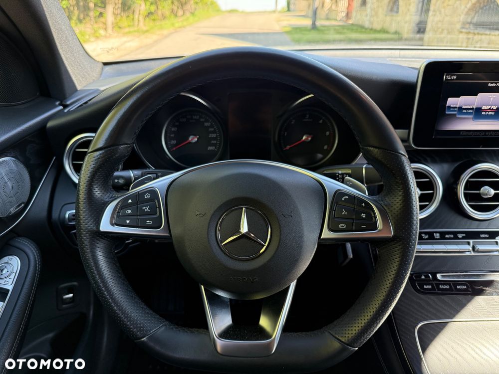 Mercedes-Benz GLC 220 d 4Matic 9G-TRONIC AMG Line - 22