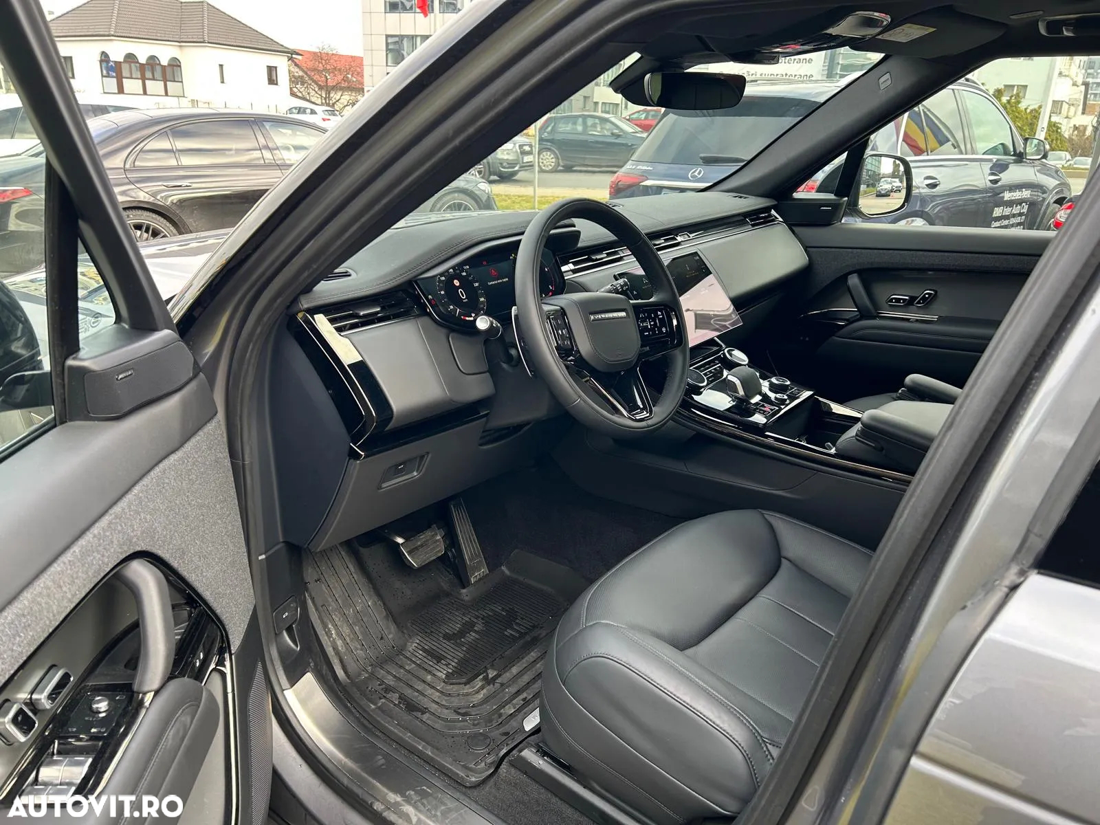 Land Rover Range Rover Sport 3.0 I6 D250 MHEV Dynamic SE - 10