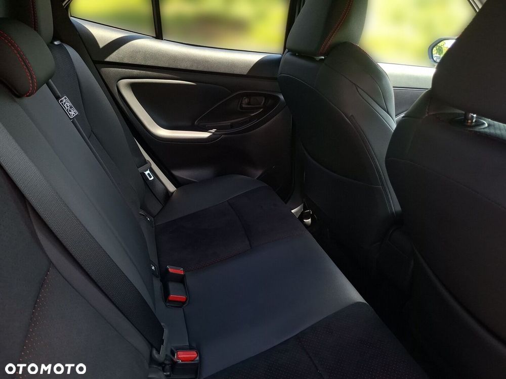 Toyota Yaris Cross Hybrid 1.5 GR Sport - 10