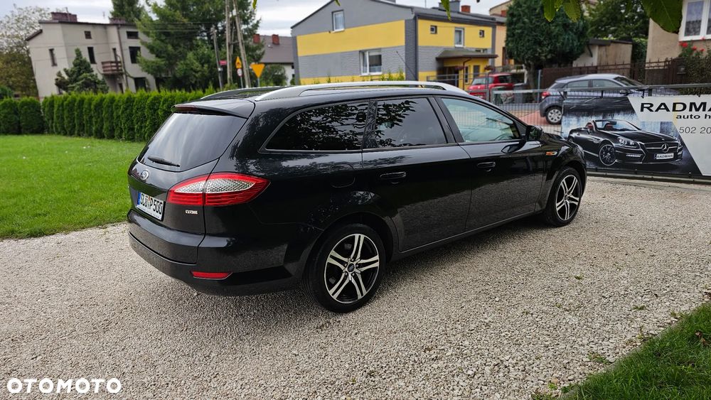 Ford Mondeo 2.0 TDCi Ambiente - 25