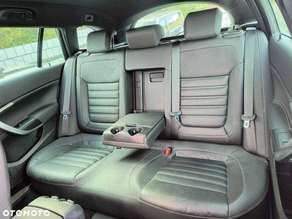 Opel Insignia 2.8 V6 Turbo Sports Tourer 4x4 Automatik OPC - 8