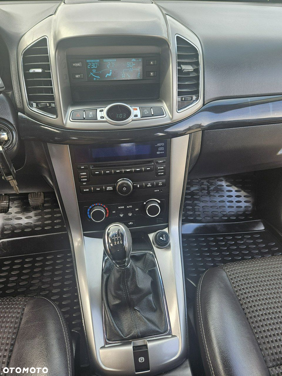 Chevrolet Captiva - 14