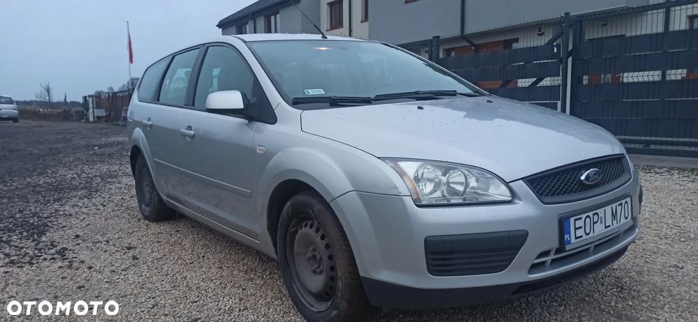 Ford Focus 1.8 TDCi Ambiente - 2