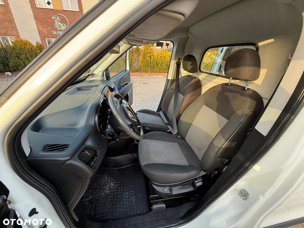 Fiat DOBLO - 25