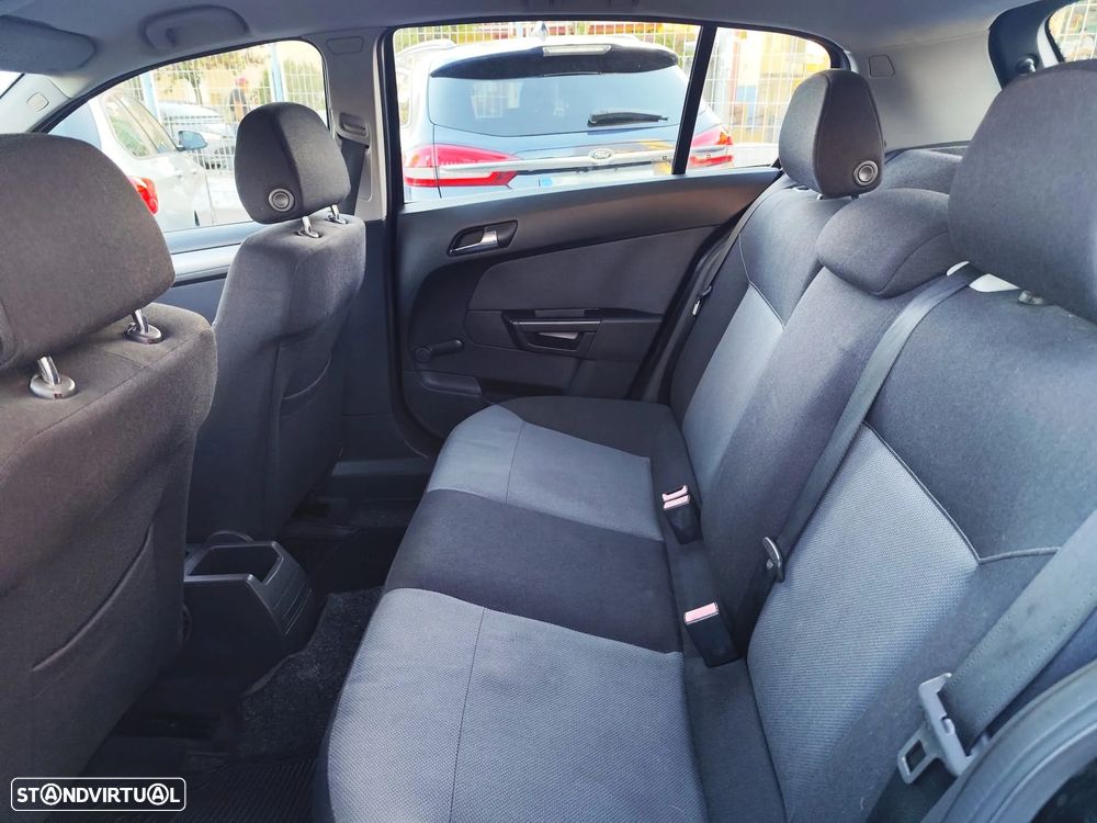 Opel Astra 1.3 CDTi Edition - 12