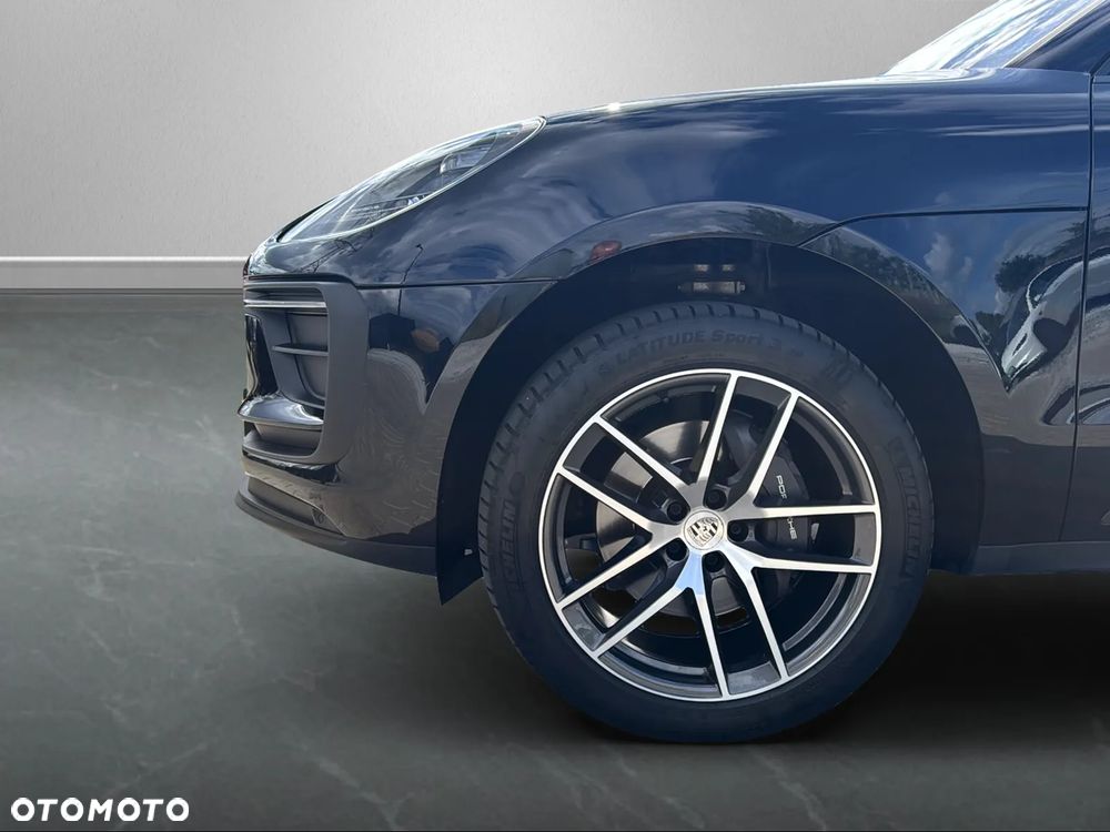 Porsche Macan Standard - 4