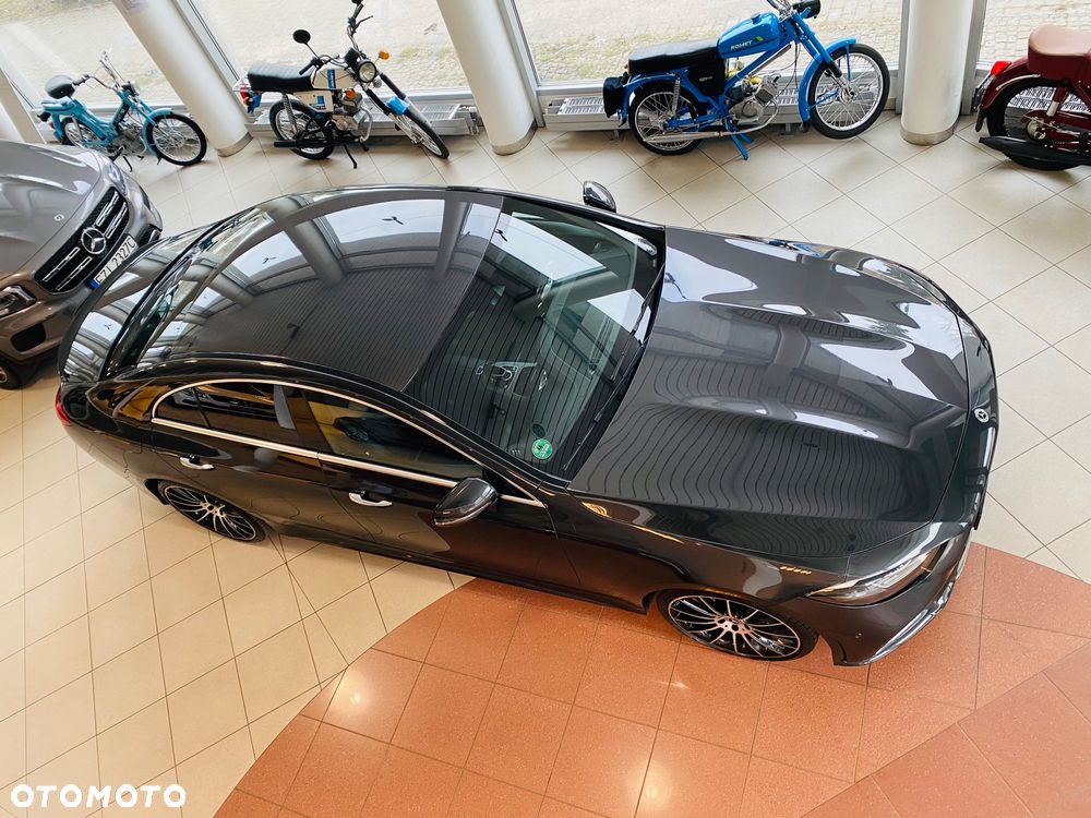 Mercedes-Benz CLS - 12