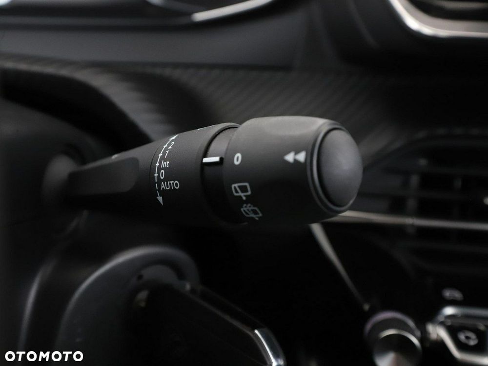 Peugeot 2008 PureTech 100 Active S&S BVM6 - 30