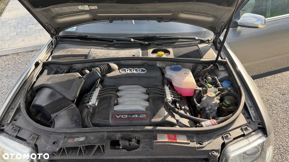 Audi S6 Avant 4.2 quattro - 16