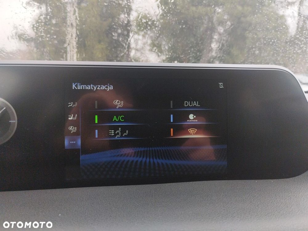 Lexus UX 200 GPF Business Edition 2WD - 18