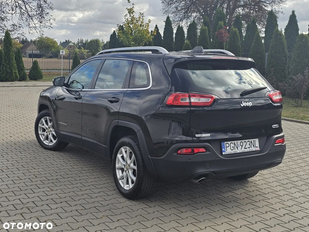Jeep Cherokee - 12