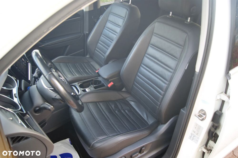 Volkswagen Touran 2.0 TDI BMT Highline DSG - 12