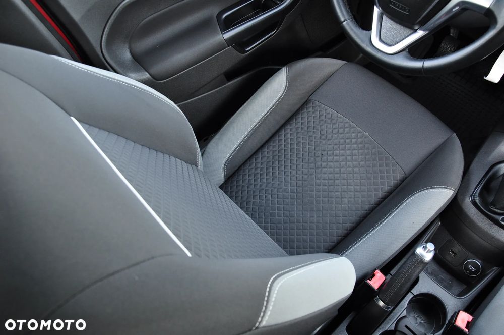 Ford Fiesta 1.25 Ambiente - 21