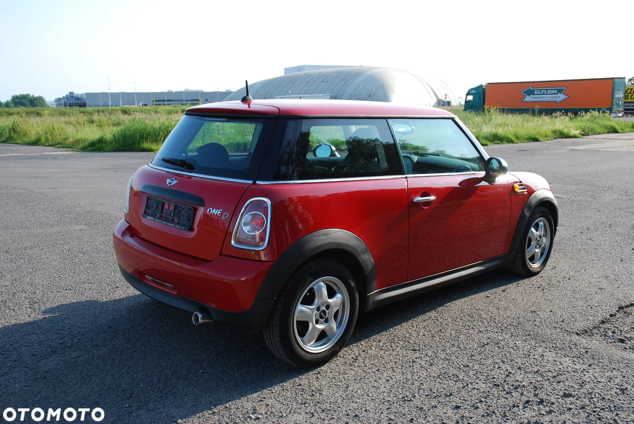 MINI ONE D - 5
